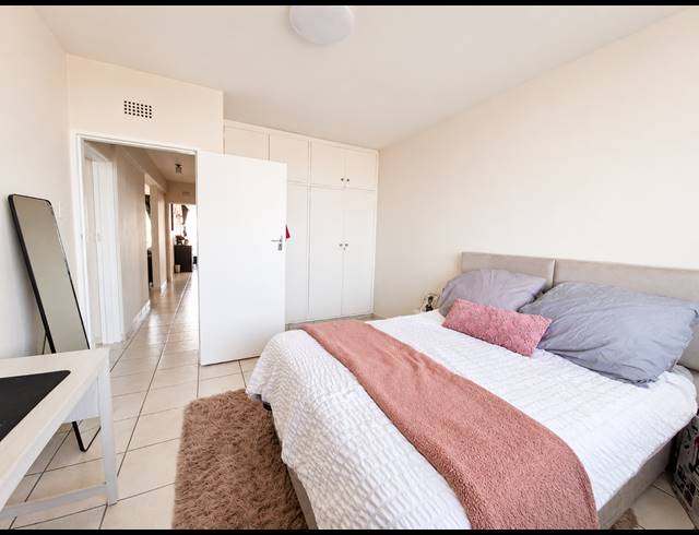 3 BEDROOM FLAT FOR SALE IN ARCON PARK